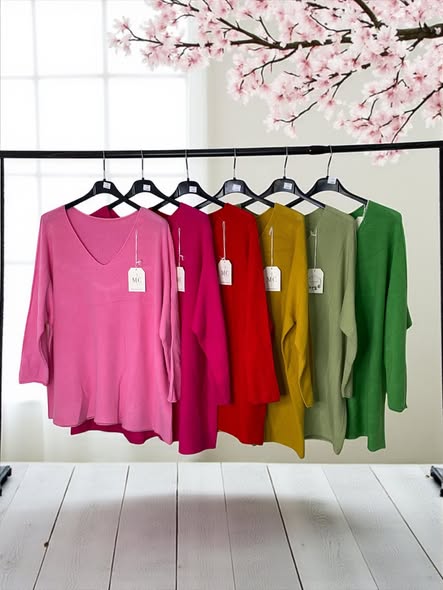 Pull femme en maille stretch col V - TU Curvy